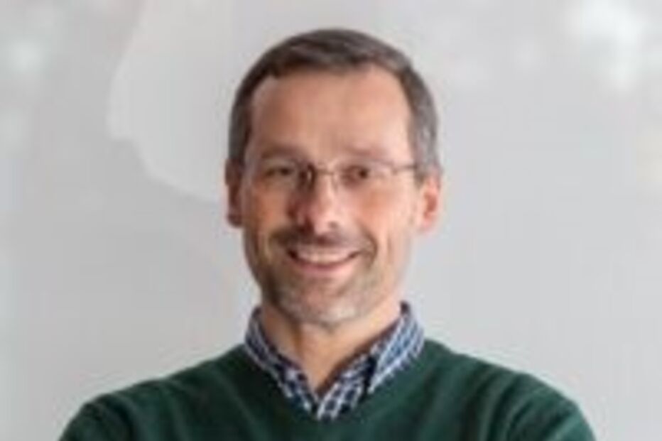 Filipe Martins, padre