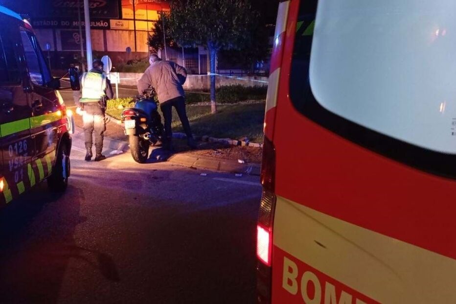 Ferido em despiste de mota em Oliveira de Azeméis