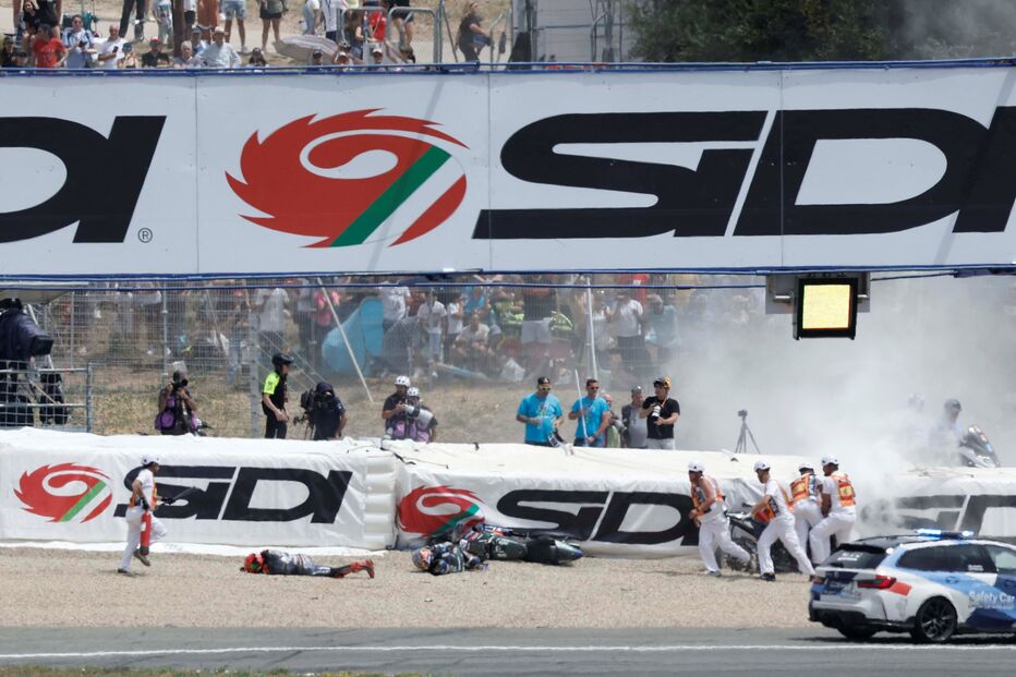 Miguel Oliveira cai na primeira volta do GP de Espanha