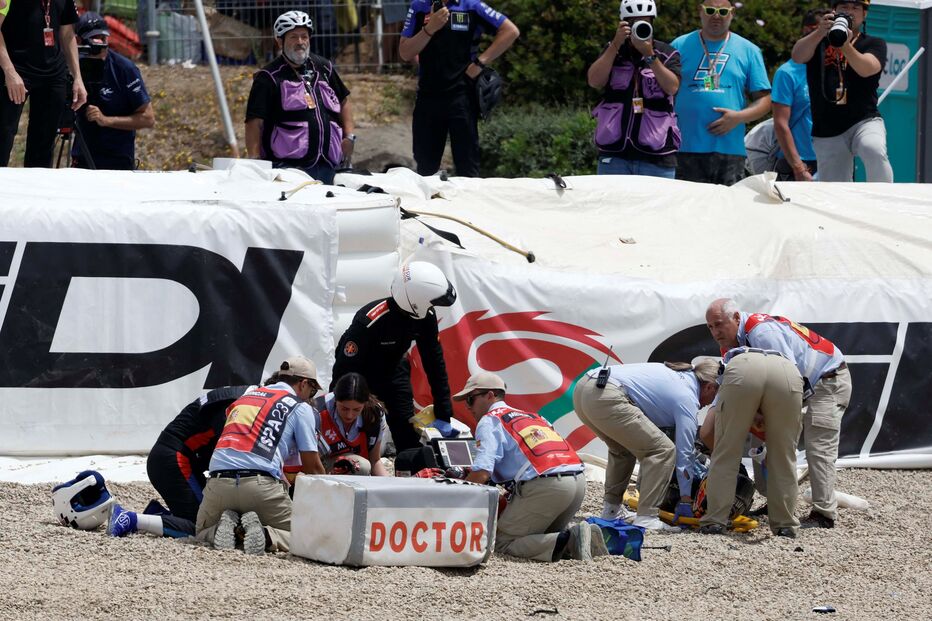 Miguel Oliveira cai na primeira volta do GP de Espanha