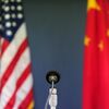 <![CDATA[ China ameaça "lutar até ao fim" se Estados Unidos mantiverem taxas ]]>