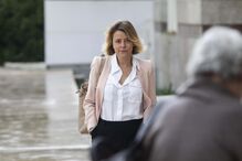 A ex-apresentadora à entrada do Tribunal de Cascais