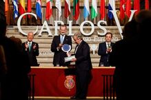 António Guterres recebe Prémio Europeu Carlos V 