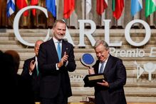 António Guterres recebe Prémio Europeu Carlos V 