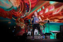 Banda britânica deu esta quarta-feira o primeiro de quatro concertos no Estádio Cidade de Coimbra