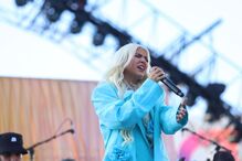 Bárbara Bandeira subiu ao palco para cantar cinco temas