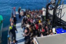 Resgate de migrantes realizado por a Lancha de Patrulhamento Costeiro Bojador 