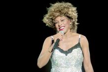 Tina Turner, Restelo