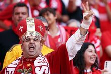 Adeptos do benfica no jogo da última jornada frente ao Santa Clara