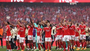 Apenas quatro jogadores do Benfica repetem título de 2018/19