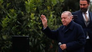 Erdogan pede expulsão do partido curdo PKK do Iraque