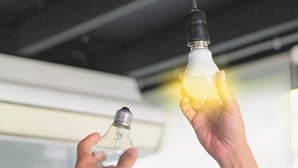 Regulador propõe descida nos preços da luz de 0,1% no mercado regulado em junho 