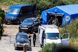 Investigadores da polícia alemã e elementos da Proteção Civil de Silves abandonaram o local das buscas, ontem à tarde