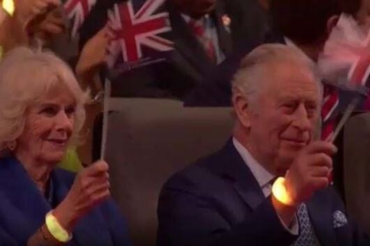 Rei Carlos III figura de destaque no concerto realizado em Londres