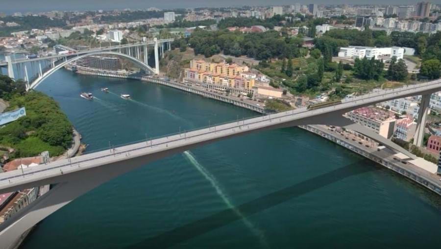 Nova ponte sobre o Douro
