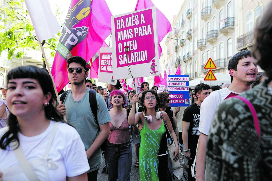 Jovens na manifestação do 1.º de Maio da CGTP em Lisboa