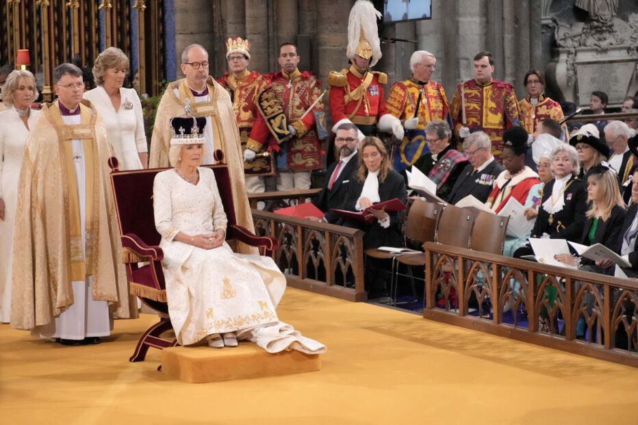 Camila coroada rainha de Inglaterra