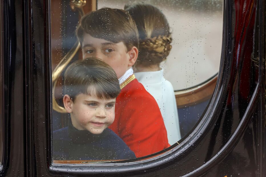 2023-05-06_14_05_32 2023-05-06T125643Z_683021900_RC20T0ANMBBP_RTRMADP_3_BRITAIN-ROYALS-CORONATION.JPG