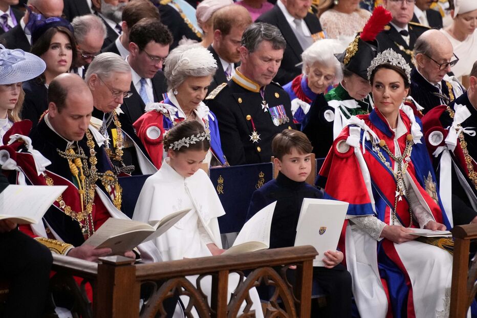 2023-05-06_14_05_37 2023-05-06T103713Z_1787325505_RC2YS0AJHI47_RTRMADP_3_BRITAIN-ROYALS-CORONATION.JPG