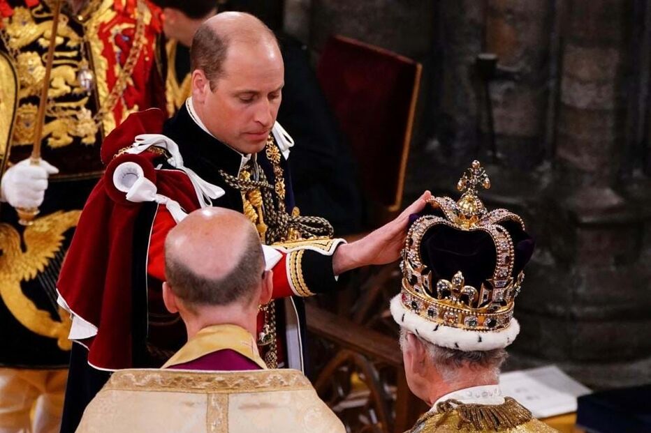 Rei Carlos III e príncipe William