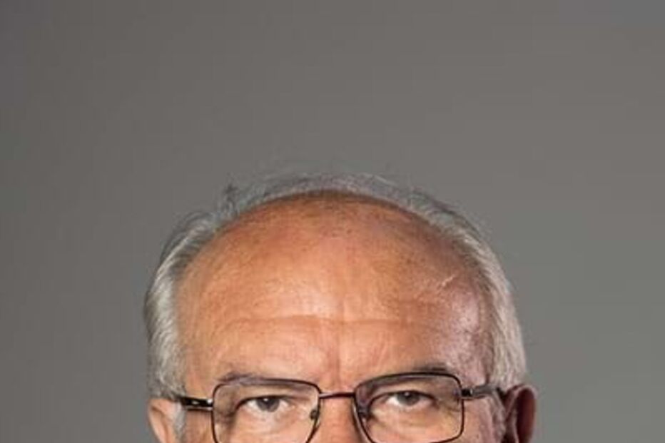 Vítor Barros