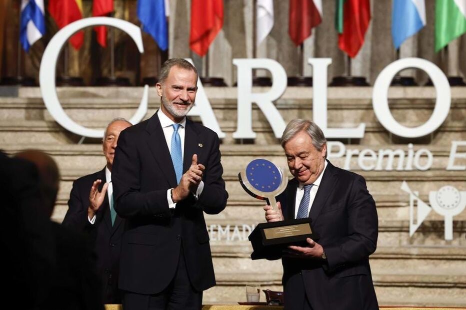 António Guterres recebe Prémio Europeu Carlos V 