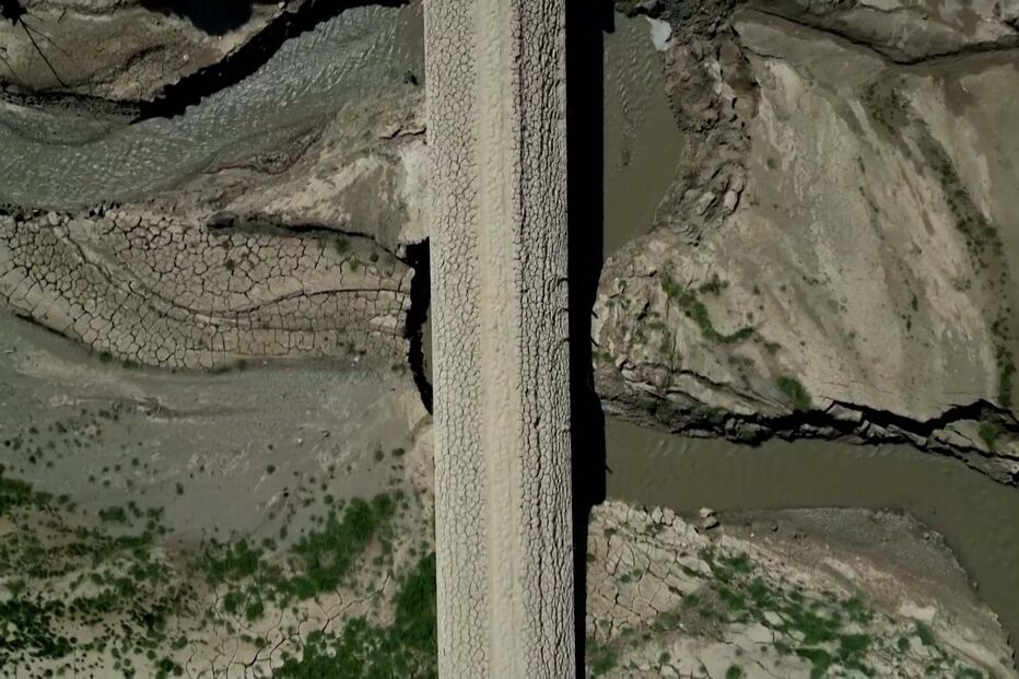 Crime brutal no Algarve: Encontrada mala com corpo de mulher esquartejada