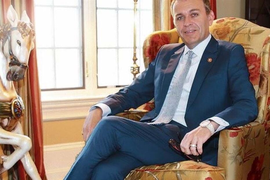 César de Paço