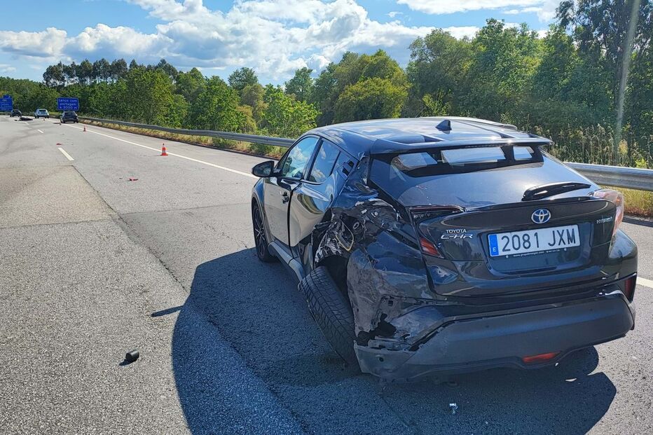 Homem de 36 anos morre em colisão entre duas motas e carro na A3 em Valença 