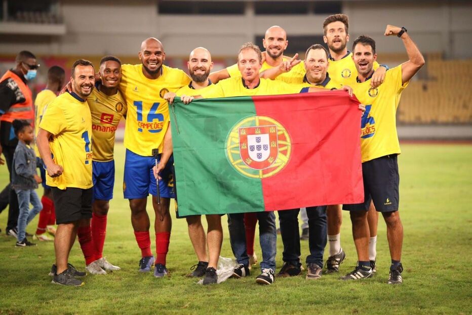 Alexandre Santos, Petro de Luanda