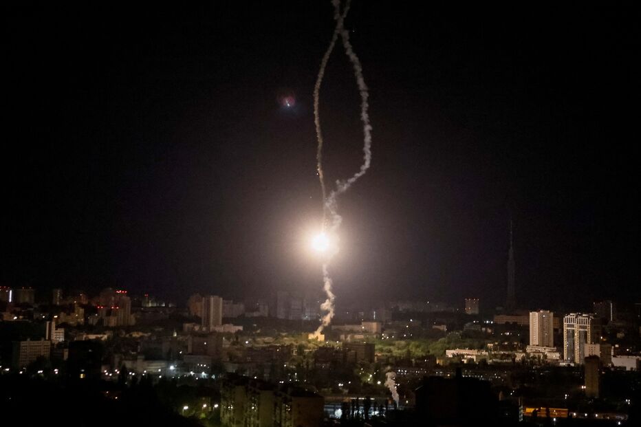 Míssil atinge Kiev