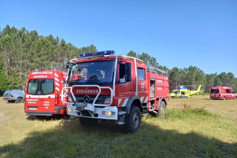 Homem ferido em despiste de trator em Monção