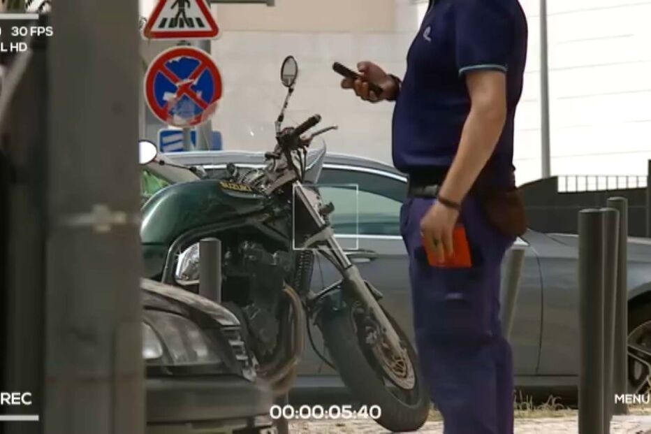 Funcionário da EMEL