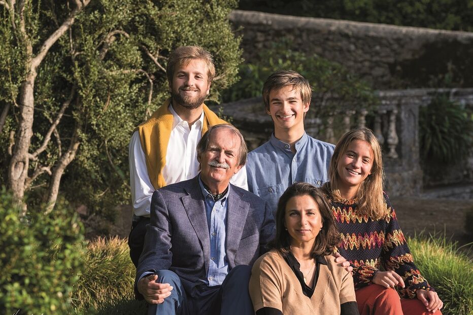 Imagem Maria Francisca de Bragança com pai e irmãos 17667660.jpg (18033179) (Milenium)