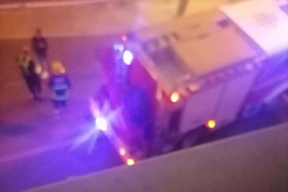 Carro desgovernado atropela peão na Cova da Piedade