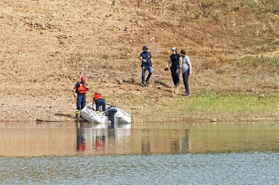 Buscas, Maddie, 23 de maio, barragem do Arade