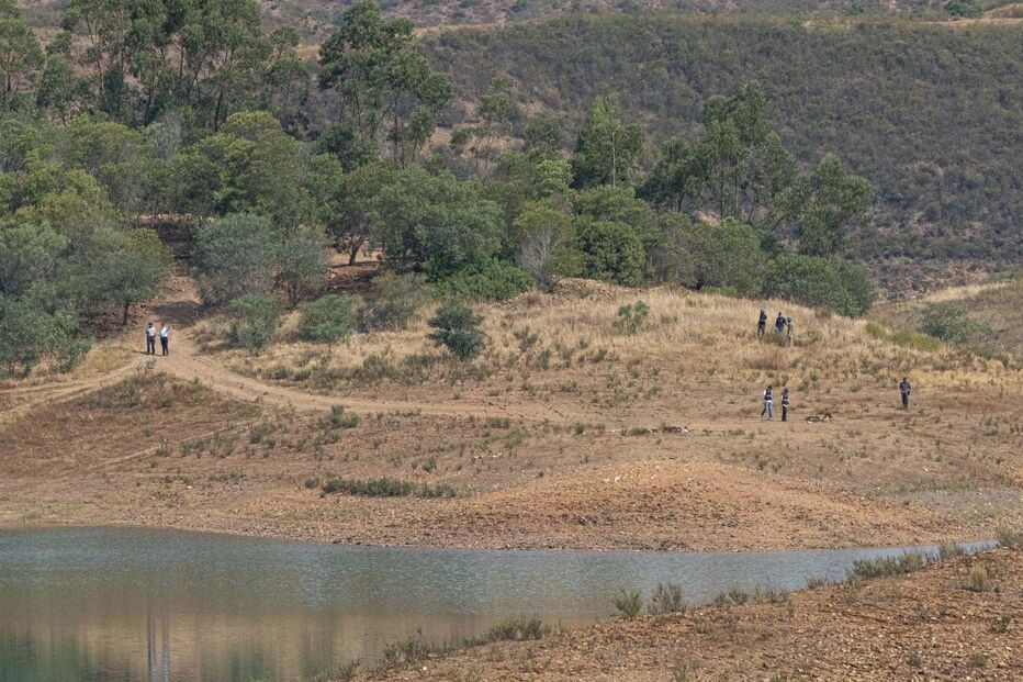 Buscas, Maddie, 23 de maio, barragem do Arade