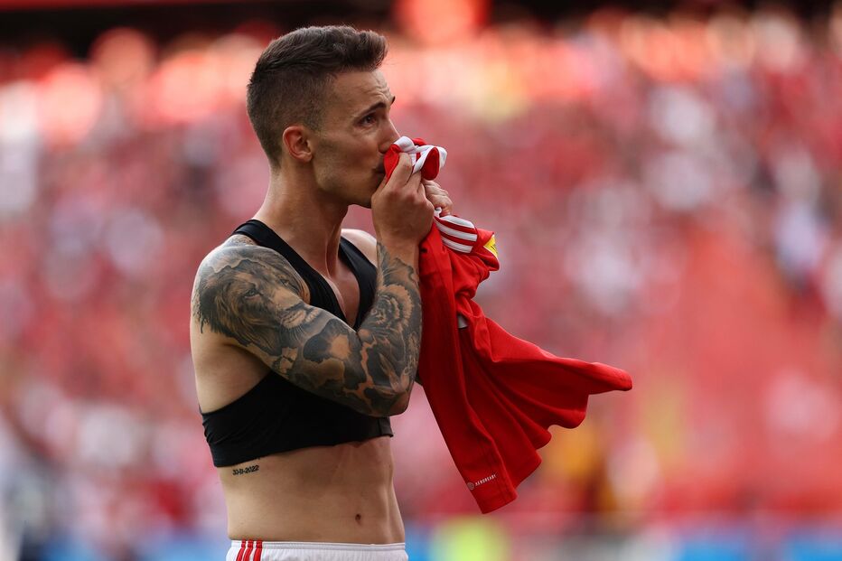 Grimaldo emociona-se durante o jogo