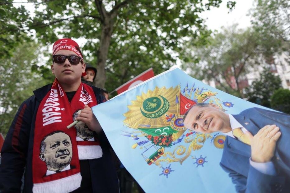 Apoiantes de Erdogan nas ruas de Istambul