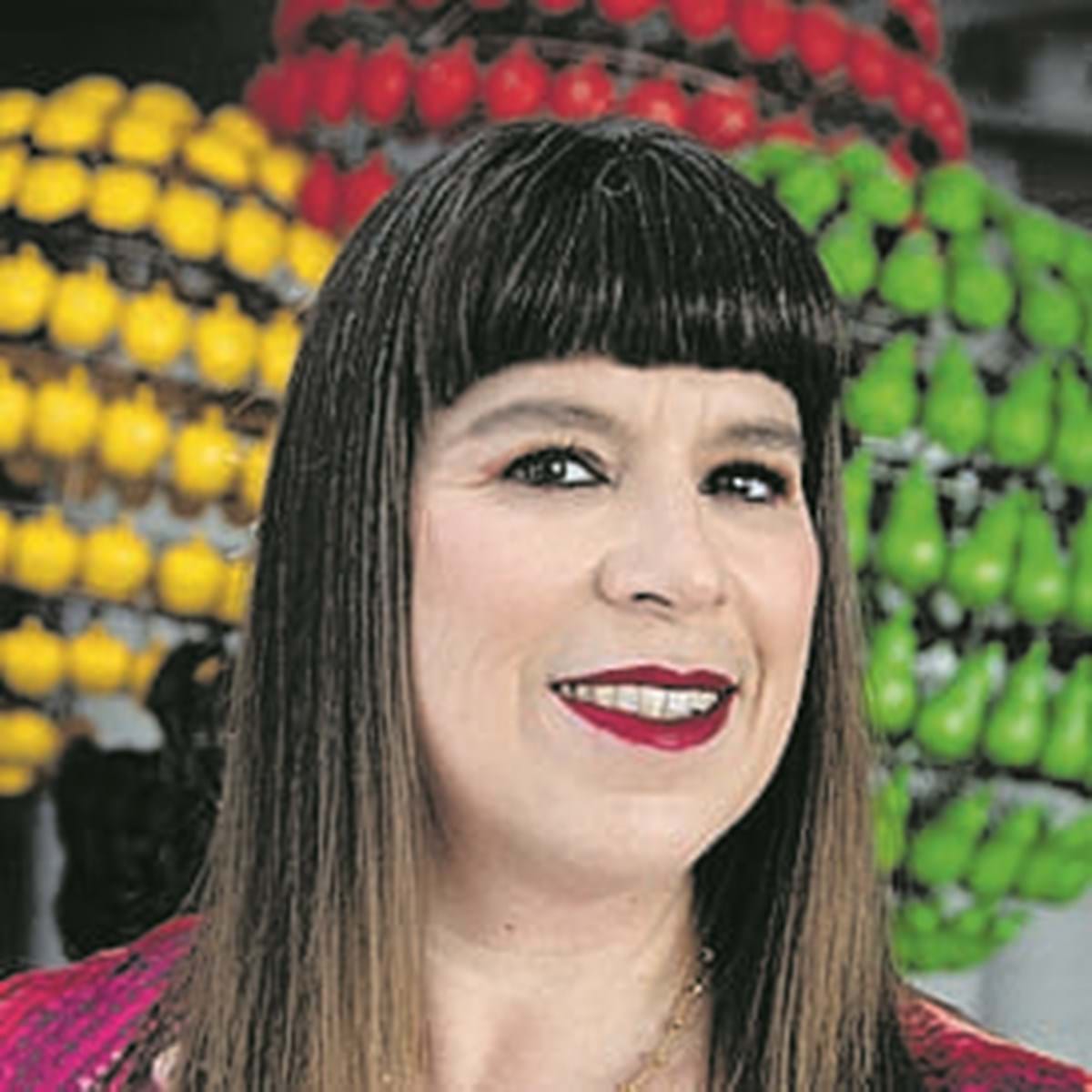 Joana Vasconcelos inaugura maior exposição no Brasil no Museu Oscar Niemeyer  - Cultura - Correio da Manhã