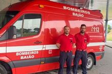Nuno Ribeiro e João Ribeiro, bombeiros há vários anos na corporação de Baião