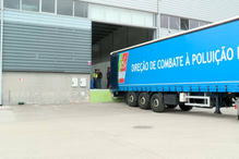 Armazém em Alcochete. Megaoperação em curso