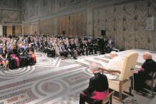 Papa Francisco, Vaticano