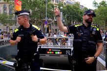 Policia evacua Plaza de Cataluña em Barcelona