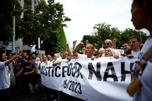 Marcha pacífica de homenagem ao jovem de 17 anos