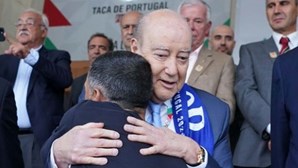 "Sérgio, vamos continuar juntos, vamos continuar a ganhar", diz Pinto da Costa
