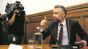 Pedro Nuno Santos ataca Fernando Medina