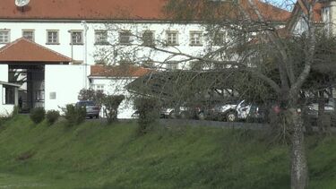 Preso vai à lavandaria e foge da cadeia em Matosinhos