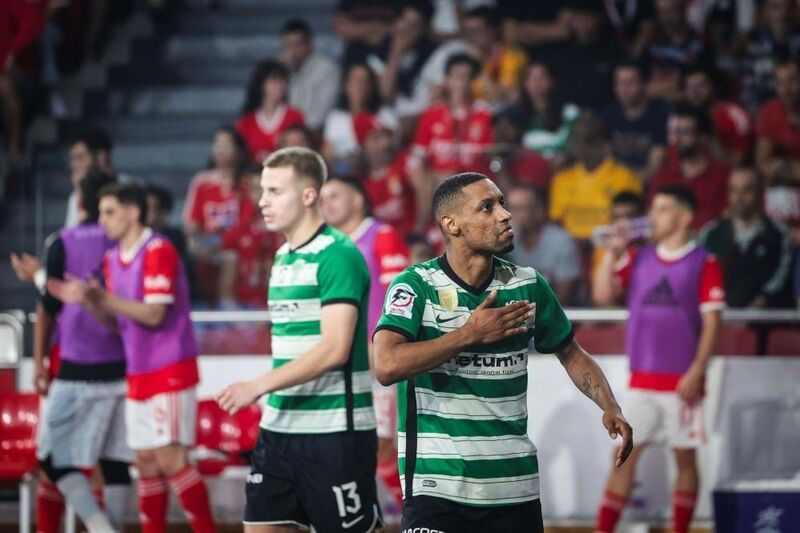 Sporting vence Benfica na Luz e lidera o campeonato de futsal