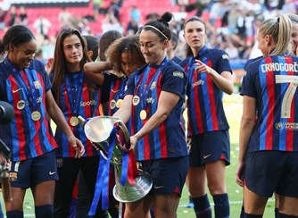 Lyon vence o Barcelona e volta a conquistar a Liga dos Campeões